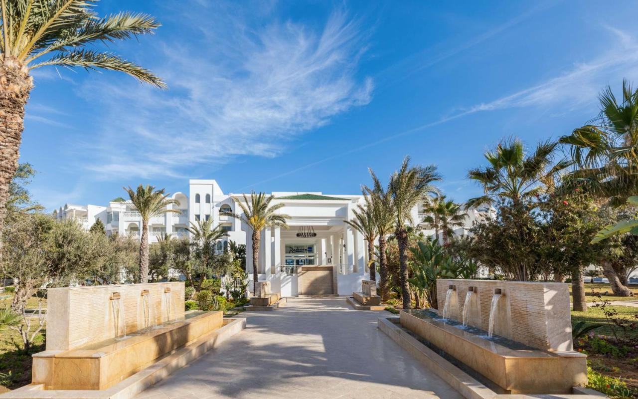 เรดิสัน บลู รีสอร์ท แอนด์ ทาลาสโซ, ฮัมมาเมต ฮัมมาเม็ต ภายนอก รูปภาพ The entrance of the hotel